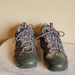 Keen Women's Gray and Tan Trail Sneakers